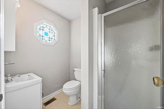 1157 E Commons Drive, Bloomington, IN 47401