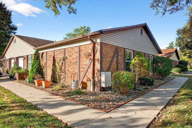 1157 E Commons Drive, Bloomington, IN 47401