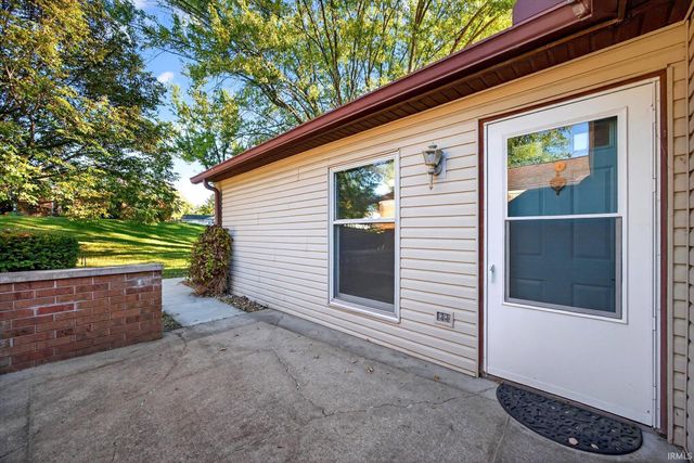 1157 E Commons Drive, Bloomington, IN 47401