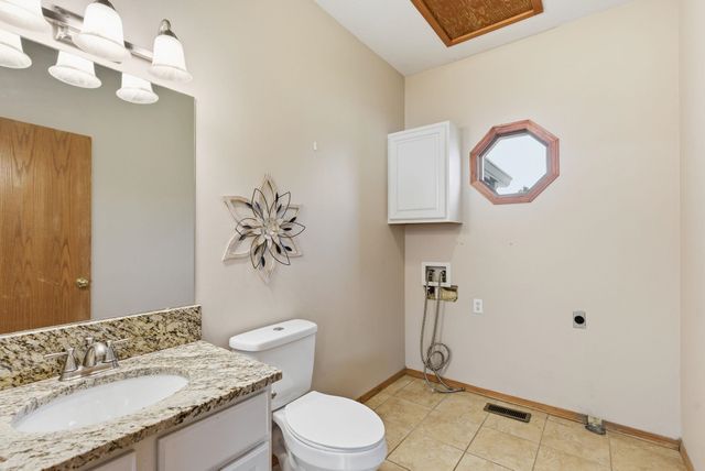 15026 E Black Oak St, Wichita, KS 67230