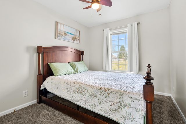 1016 W Villas Drive, Vicksburg, MI 49097