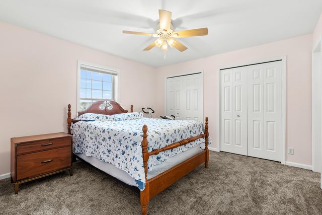 1016 W Villas Drive, Vicksburg, MI 49097