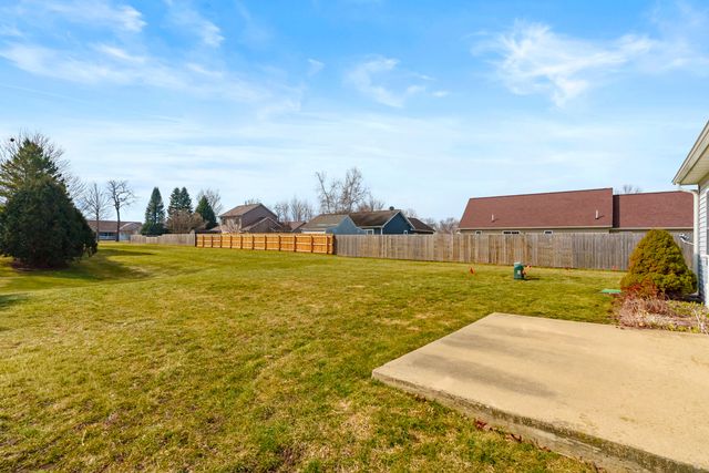 1016 W Villas Drive, Vicksburg, MI 49097