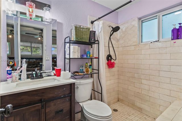 736 NW 8th, Florida City, FL 33034