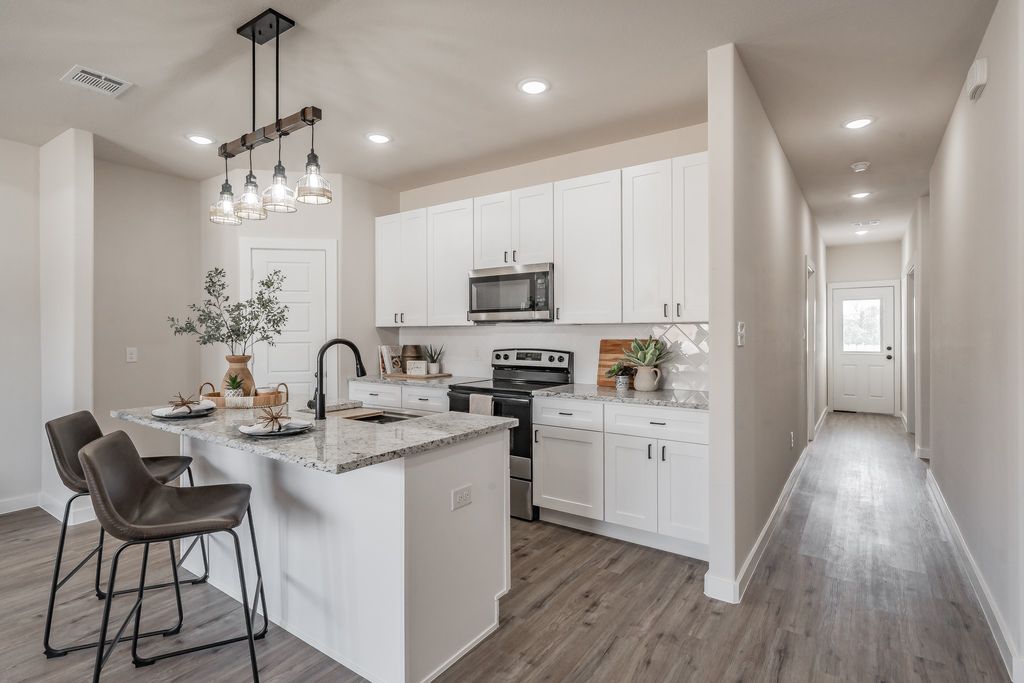 5626 Barkridge Drive, Granbury, TX 76048