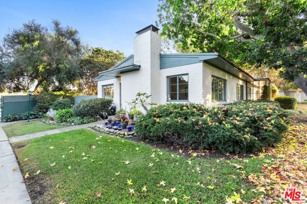 5112 Village, Los Angeles, CA 90016 — photo 2