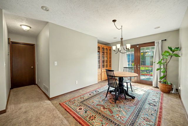 119 S Douglas, Salina, KS 67401