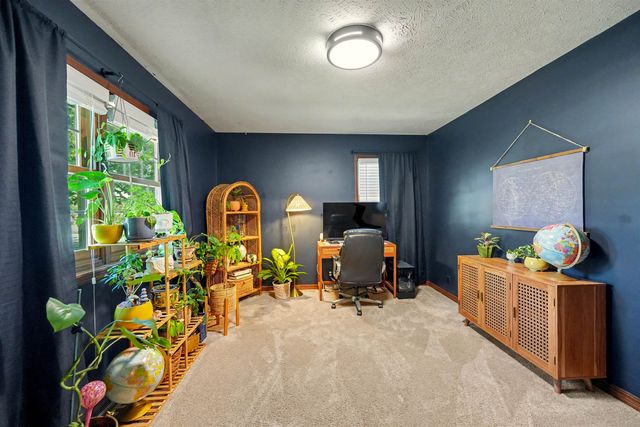 119 S Douglas, Salina, KS 67401