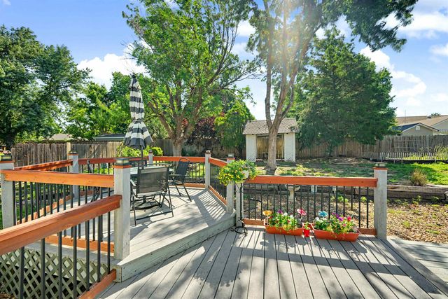 119 S Douglas, Salina, KS 67401