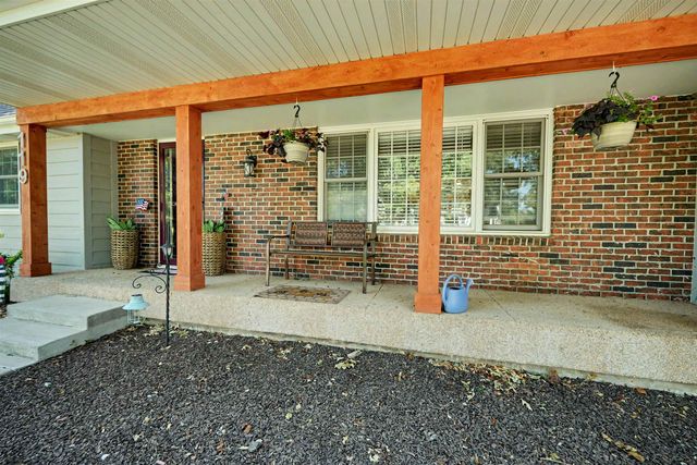 119 S Douglas, Salina, KS 67401
