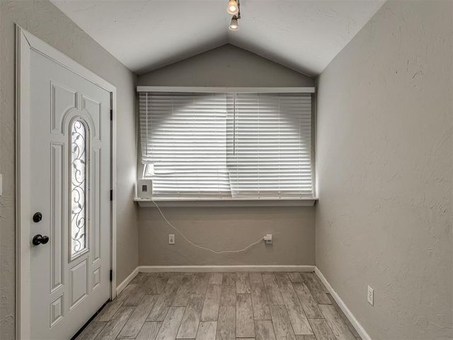 4301 S Lindsay Avenue, Oklahoma City, OK 73129