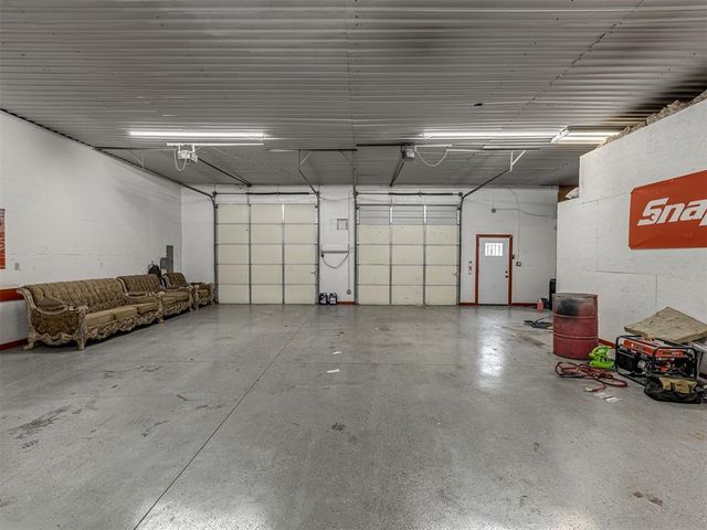 4301 S Lindsay Avenue, Oklahoma City, OK 73129