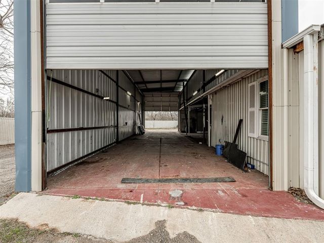 4301 S Lindsay Avenue, Oklahoma City, OK 73129