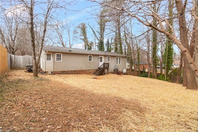 8275 Easley Road, Walnut Cove, NC 27025