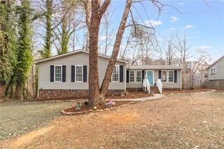 8275 Easley Road, Walnut Cove, NC 27025