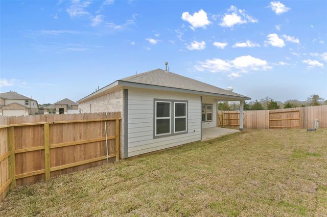232 Harlingen Drive, Magnolia, TX 77354