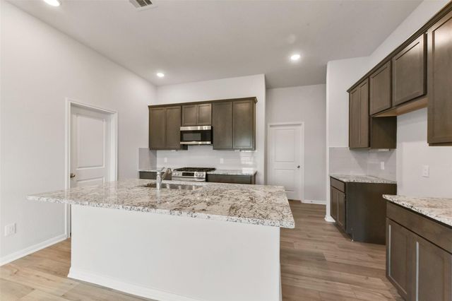 232 Harlingen Drive, Magnolia, TX 77354