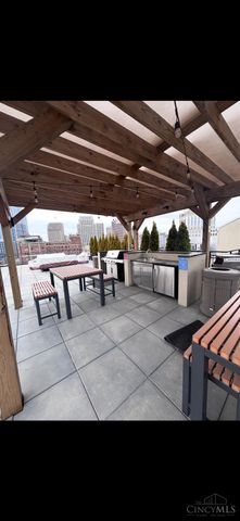 400 Pike Street, Cincinnati, OH 45202