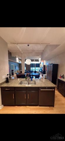 400 Pike Street, Cincinnati, OH 45202