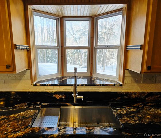 3 Hidden Creek Drive, Marquette, MI 49855