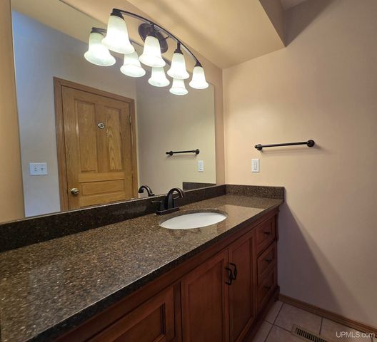 3 Hidden Creek Drive, Marquette, MI 49855