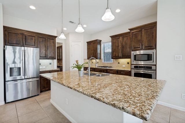 2134 Sandy Creek, Frisco, TX 75033