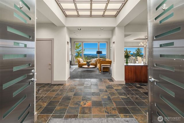 16812 SE 58th Place, Bellevue, WA 98006