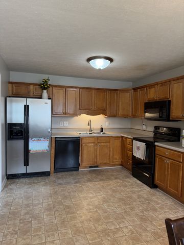148 Stanley Dr, Gallatin, TN 37066