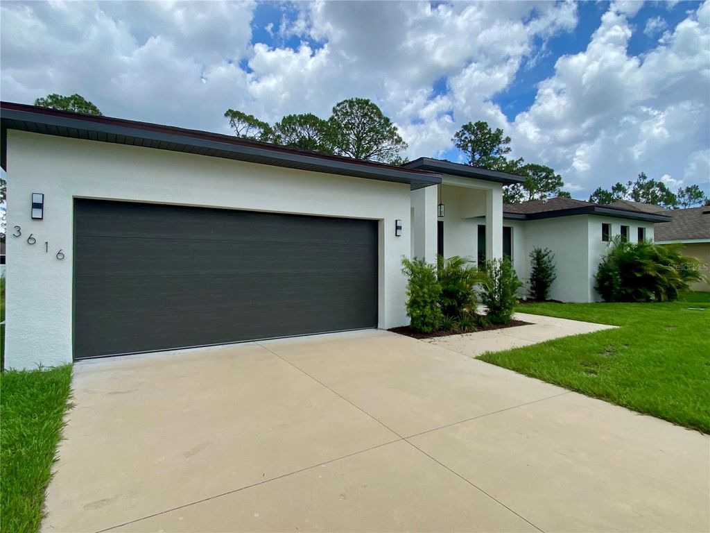 Image 2 of property listing at 3616 BELLEFONTE AVENUE, North Port, FL 34286