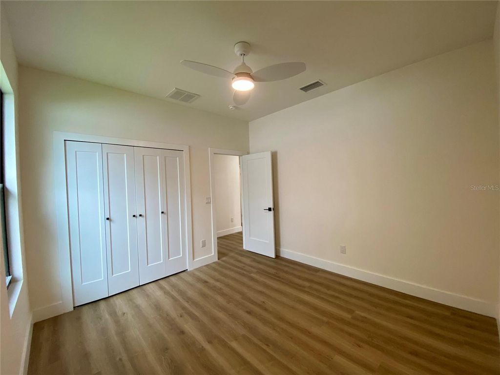 Image 29 of property listing at 3616 BELLEFONTE AVENUE, North Port, FL 34286