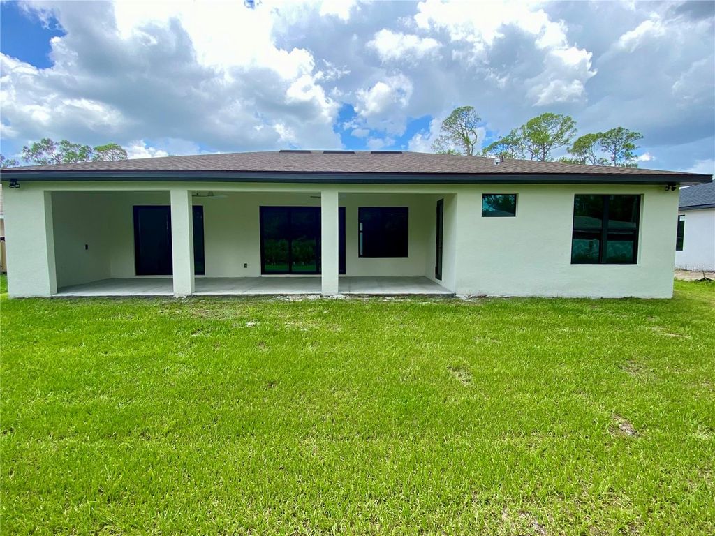 Image 7 of property listing at 3616 BELLEFONTE AVENUE, North Port, FL 34286