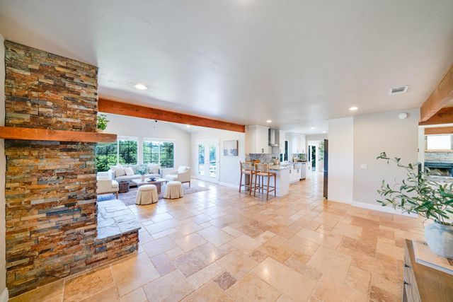 1761 Kelly Ln, Newcastle, CA 95658