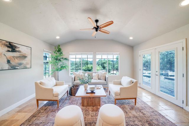 1761 Kelly Ln, Newcastle, CA 95658