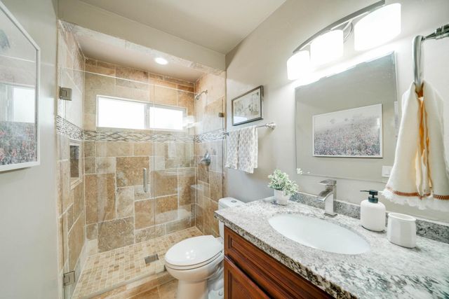 1761 Kelly Ln, Newcastle, CA 95658