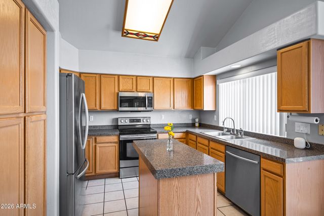 713 W JOHNSON Drive, Gilbert, AZ 85233