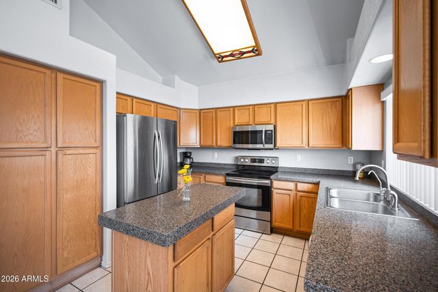 713 W JOHNSON Drive, Gilbert, AZ 85233