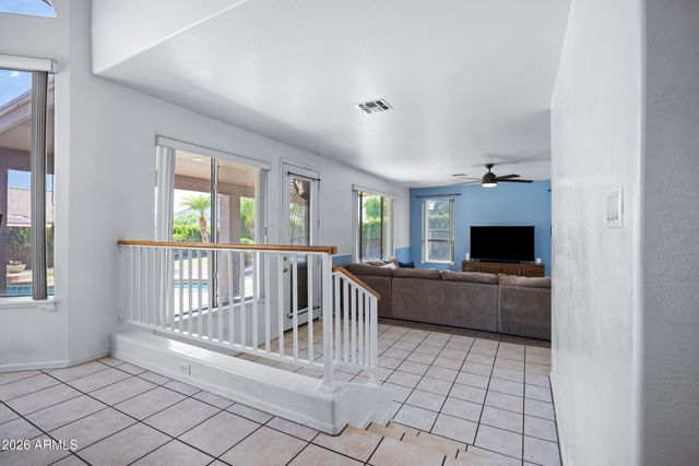 713 W JOHNSON Drive, Gilbert, AZ 85233
