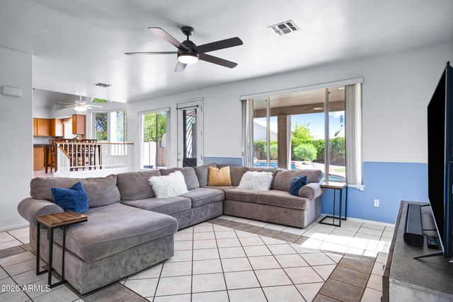 713 W JOHNSON Drive, Gilbert, AZ 85233