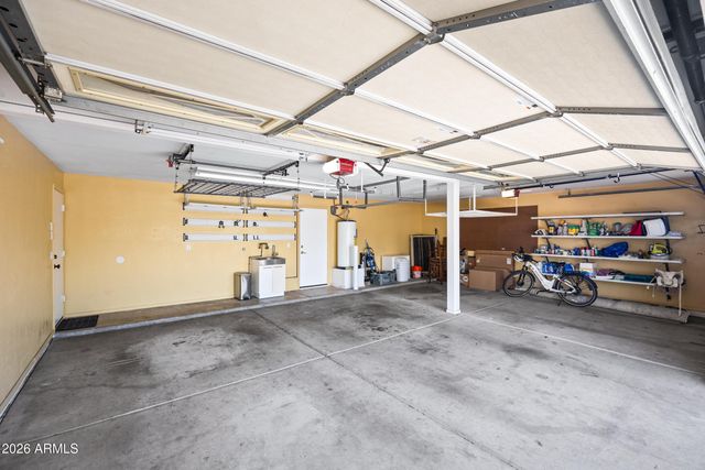 713 W JOHNSON Drive, Gilbert, AZ 85233