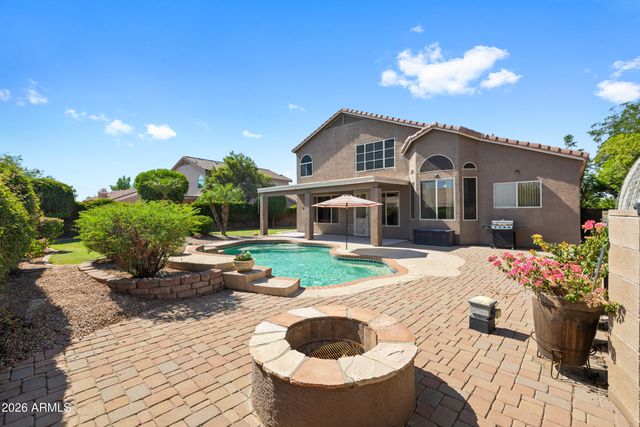 713 W JOHNSON Drive, Gilbert, AZ 85233