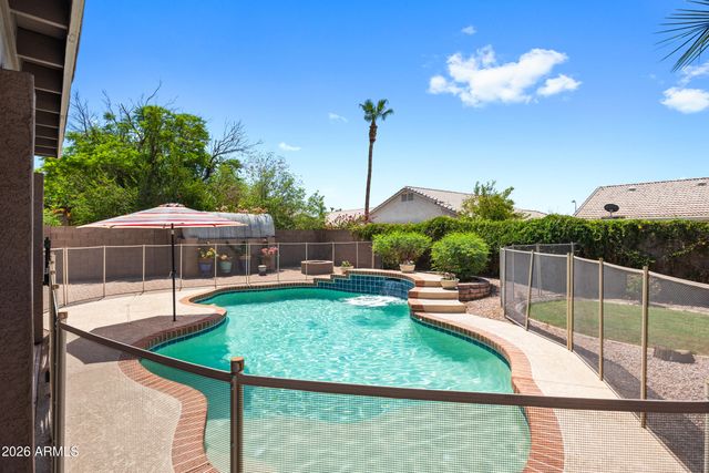 713 W JOHNSON Drive, Gilbert, AZ 85233