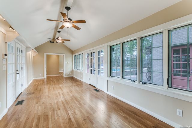 144 Thelma, San Antonio, TX 78212