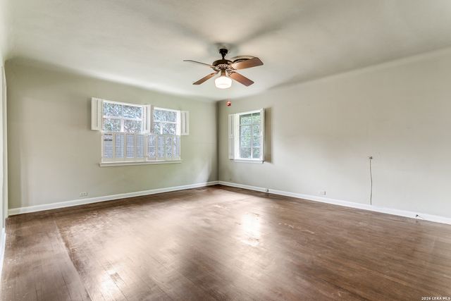 144 Thelma, San Antonio, TX 78212