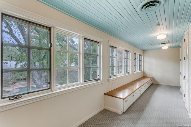 144 Thelma, San Antonio, TX 78212