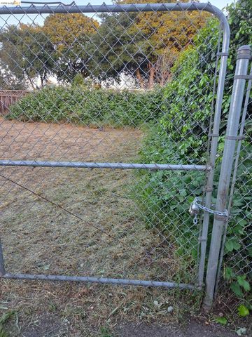 462 SPRINGS RD, Vallejo, CA 94590