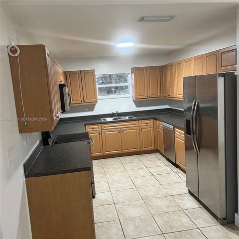 11896 SW 224th St, Miami, FL 33170