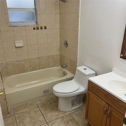 11896 SW 224th St, Miami, FL 33170