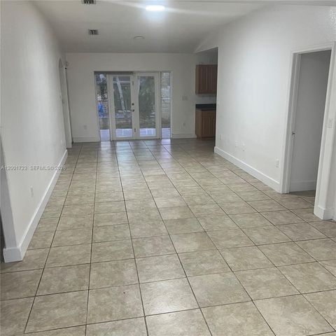 11896 SW 224th St, Miami, FL 33170