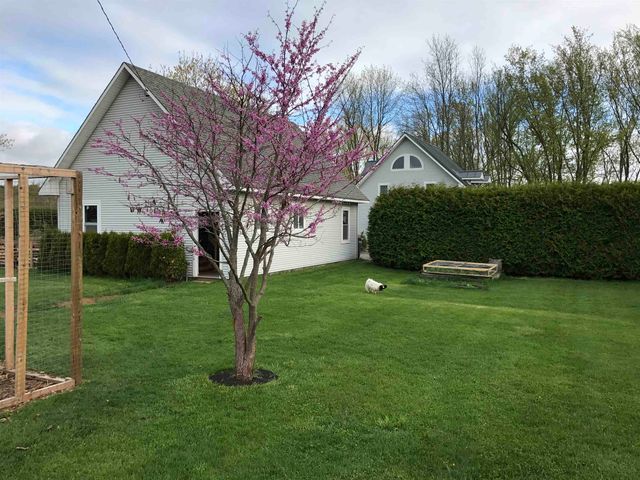 217 Ferry Road, Ferrisburgh, VT 05491