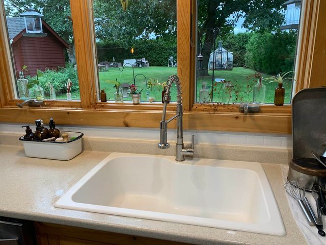 217 Ferry Road, Ferrisburgh, VT 05491